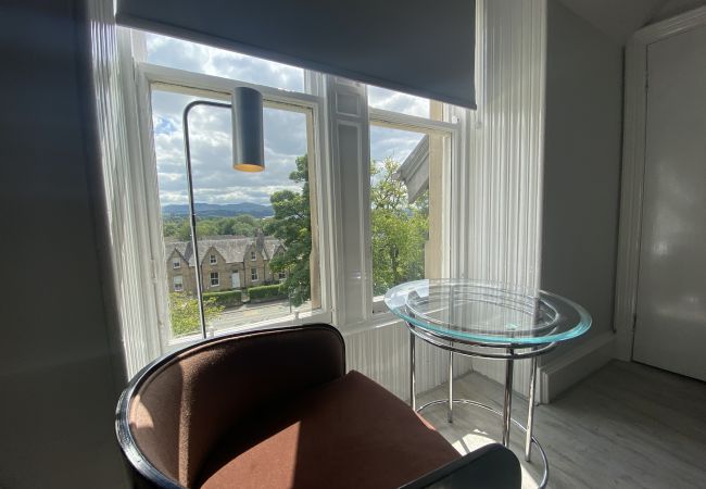 Rent by room in Edinburgh - No.6 West Coates 12 King