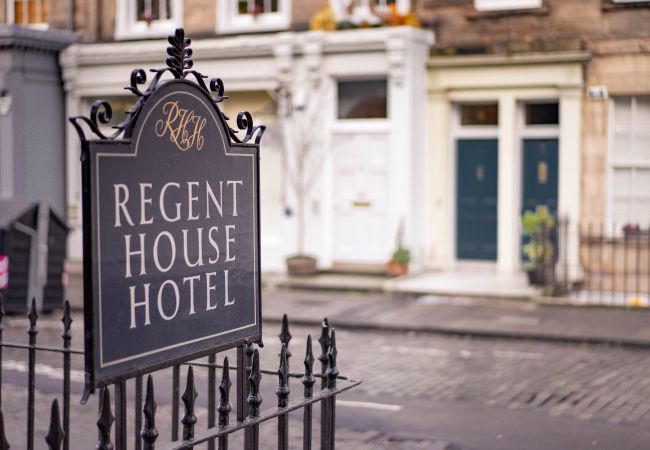 Rent by room in Edinburgh - Regent House Hotel 5 double