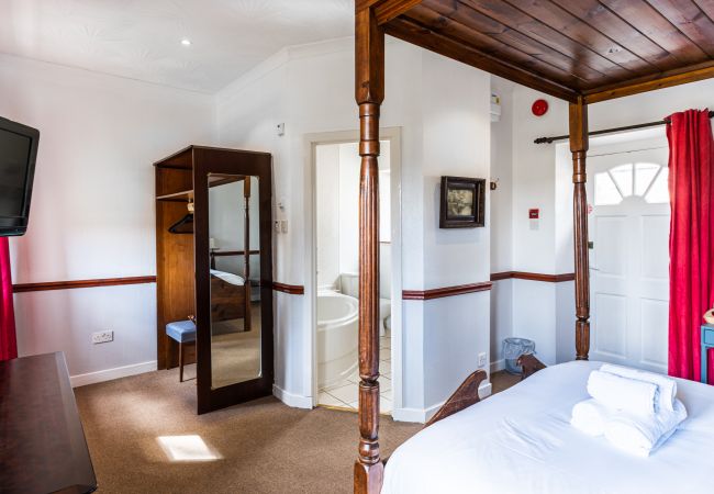 Rent by room in Kingussie - Columba House - 1 Paddock