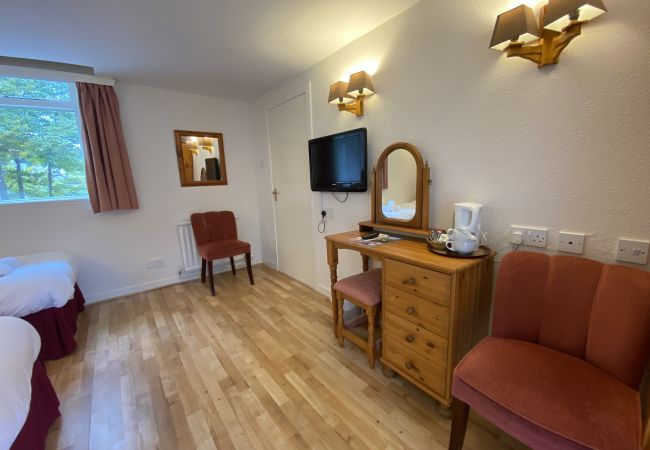 Rent by room in Kingussie - Columba House - 4 Courtyard twin