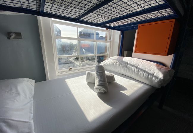 Rent by room in Dublin - Dublin City Dorms B9 (M16)