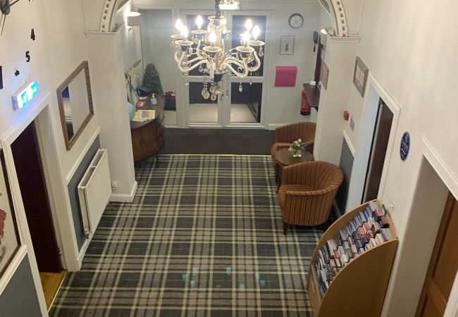 Rent by room in Edinburgh - 15 Park View House Hotel