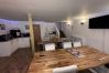 Rent by room in Edinburgh - Haymarket Hostel 3-1 - 9p M