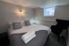 Apartment in Bo'ness - Richmond Park Hotel - Stags Head Apartment 4 Pax