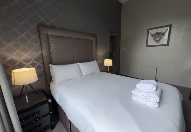 Rent by room in Bo'ness - Richmond Park Hotel u16 Double Bedroom