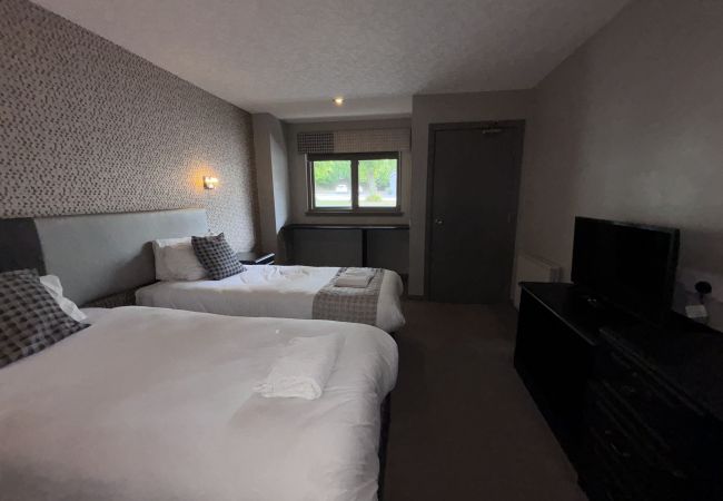 richmond-park-hotel-twin-bedroom-in-bo'ness-edinburgh