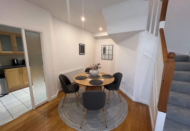 House in Dublin - Wonderful D3 Townhouse